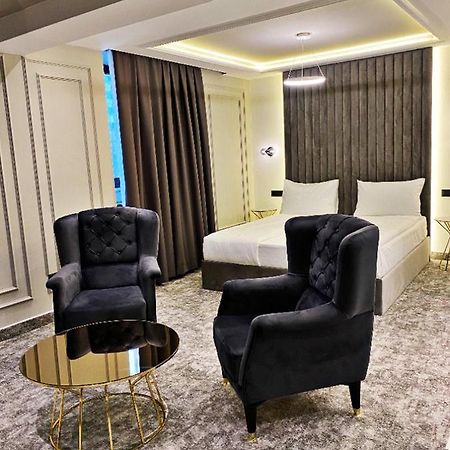 Hotel Boutique Bristol Sarajevo Extérieur photo
