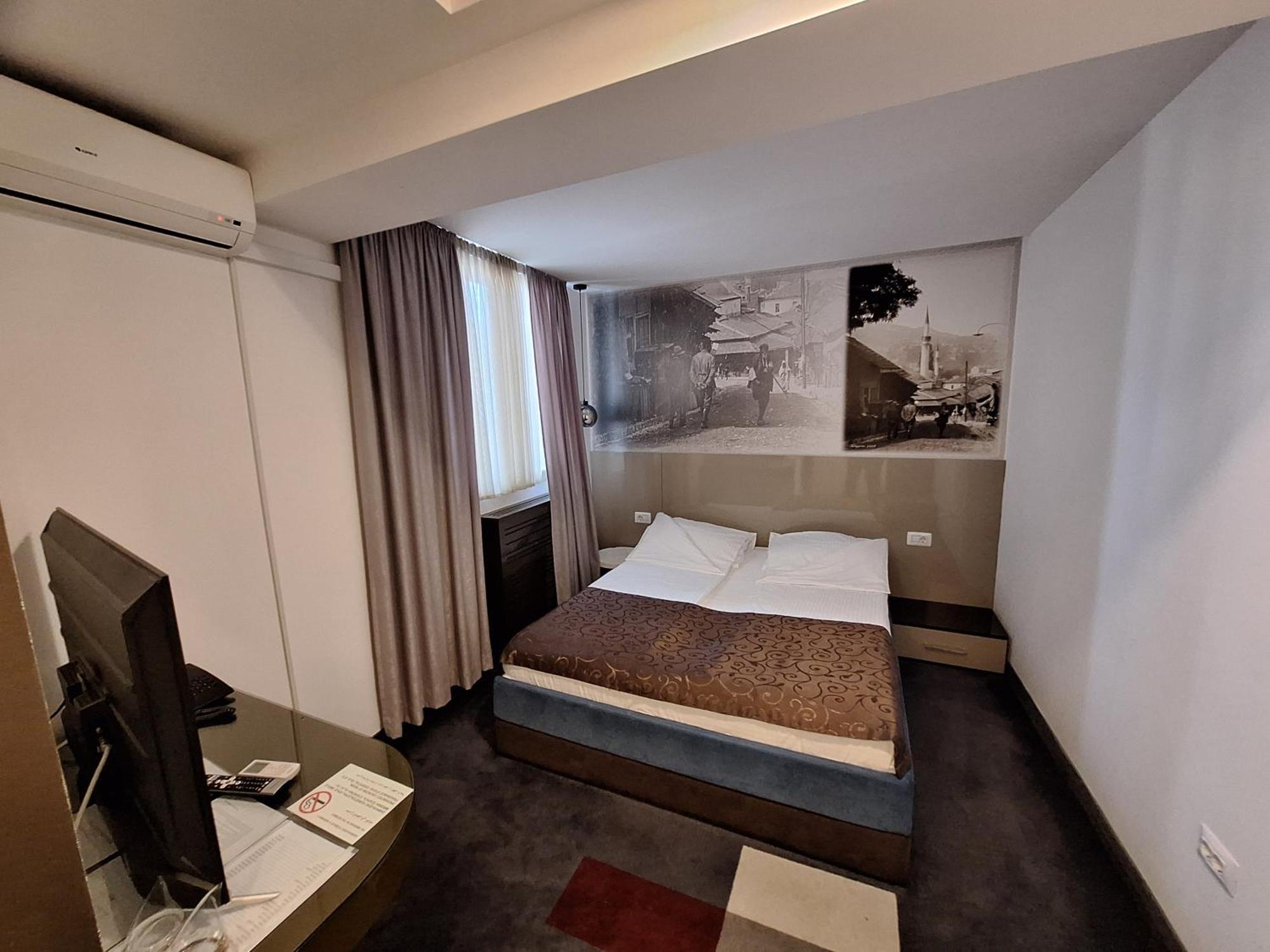 Hotel Boutique Bristol Sarajevo Extérieur photo
